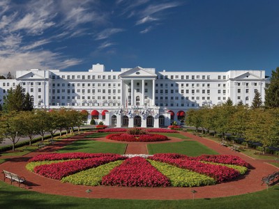 Two Years In, Greenbrier Dominates WV Rivals in Online Casino Revenue & Handle