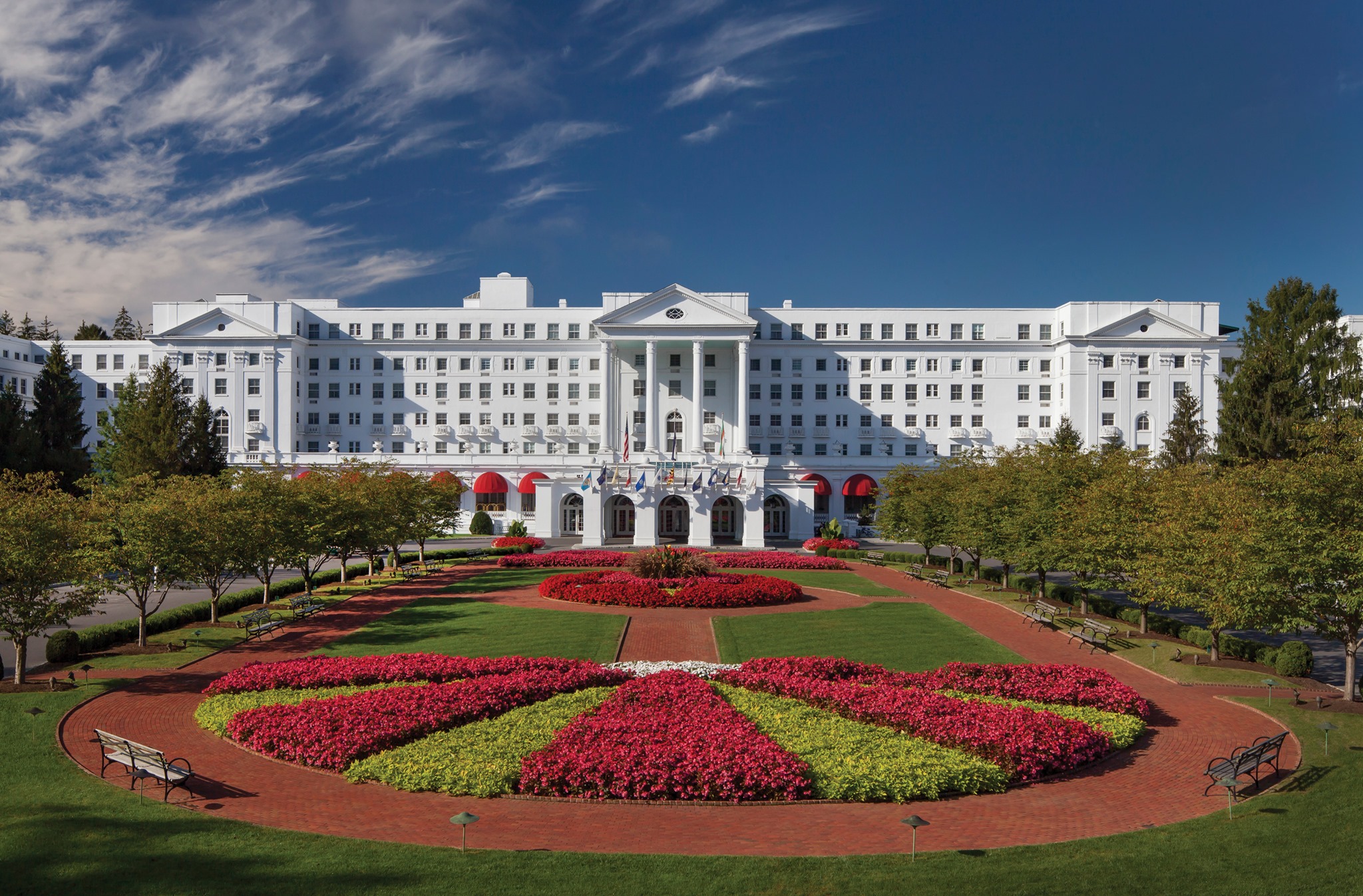 Two Years In, Greenbrier Dominates WV Rivals in Online Casino Revenue & Handle