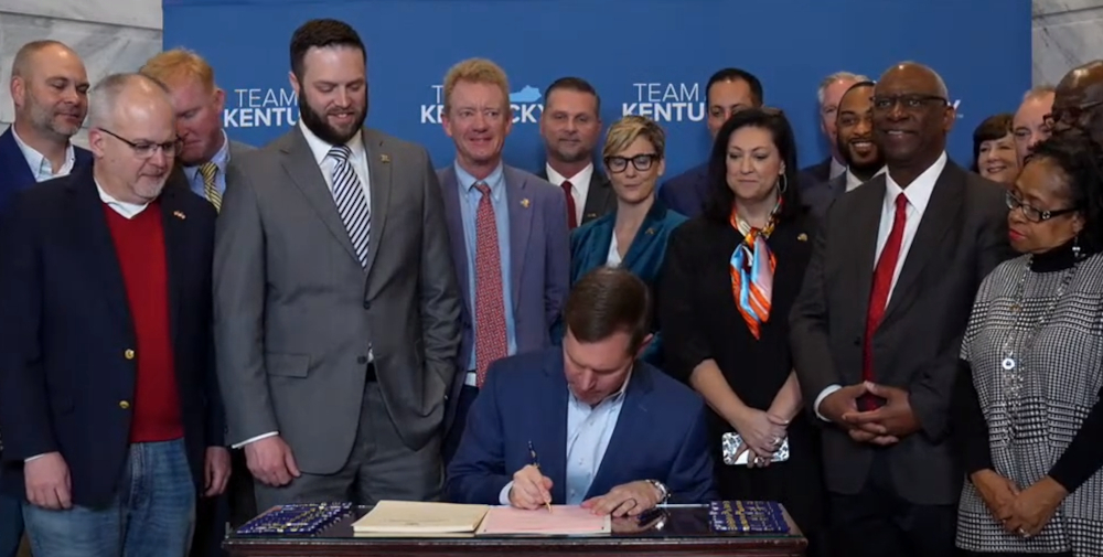 Kentucky Governor Finally Got to Sign Sports Betting Bill into Law