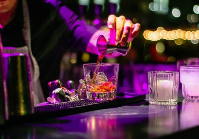 NY Legislation Would Launch Online Poker, Allow Live Poker in Bars